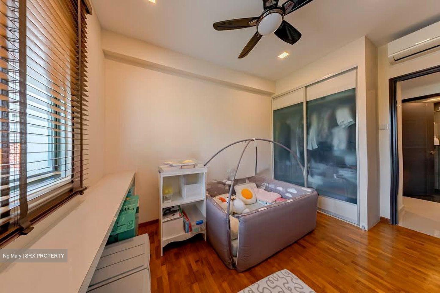 Stratford Court (D16), Condominium #562105681